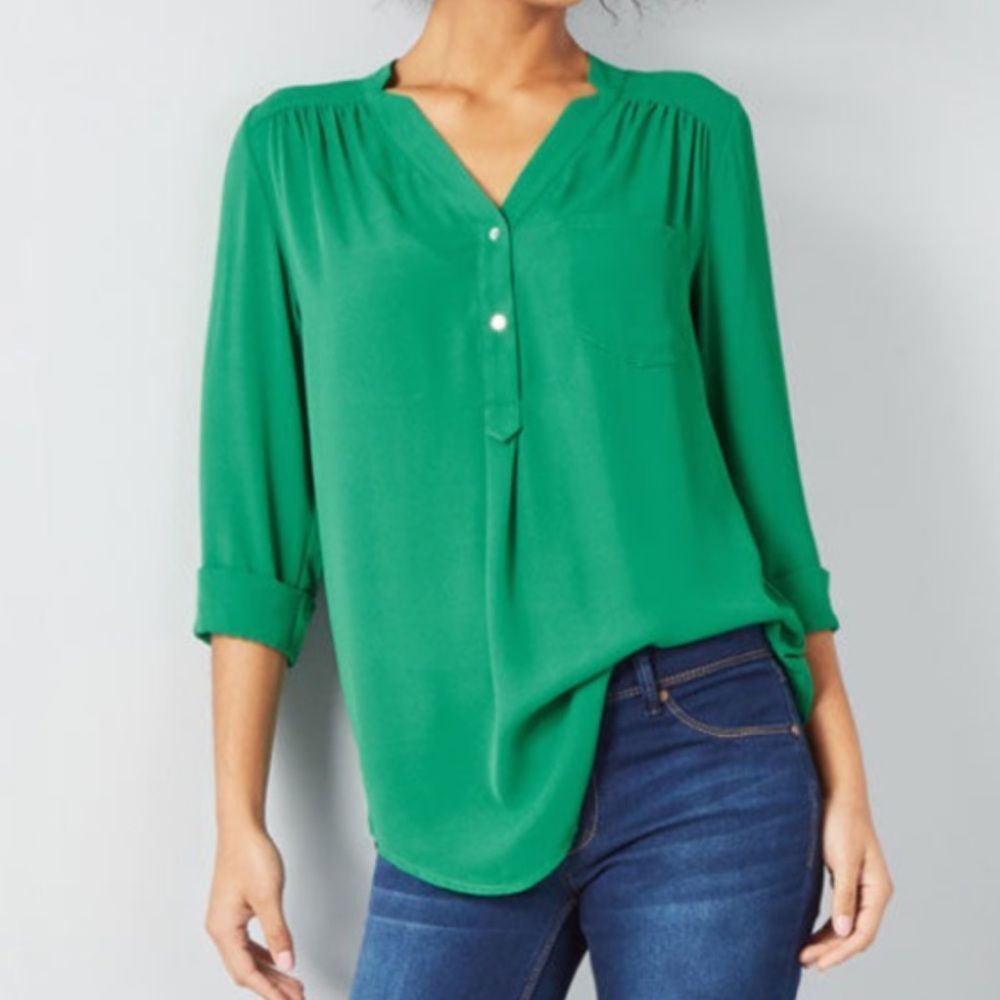 ModCloth Fervour Kelly Green Career Blouse XXS
